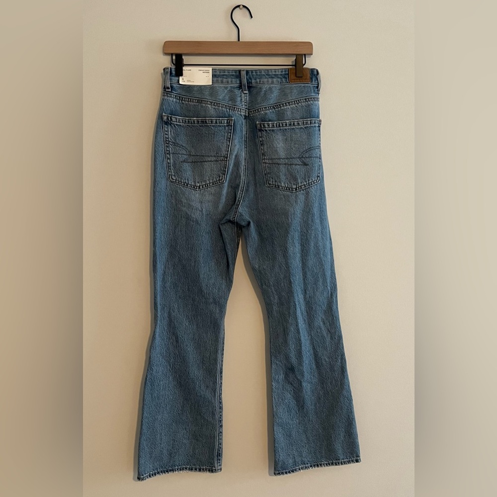 American Eagle - Ripped Highest Waist ‘90s Flare Jean - Size 8 - Picture 9 of 13